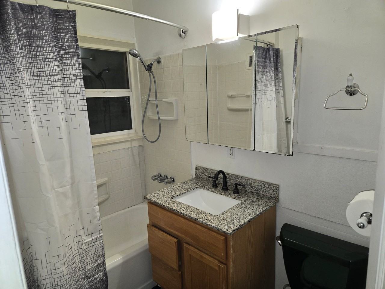 800 12th Ave #800 - Photo 3 of 9