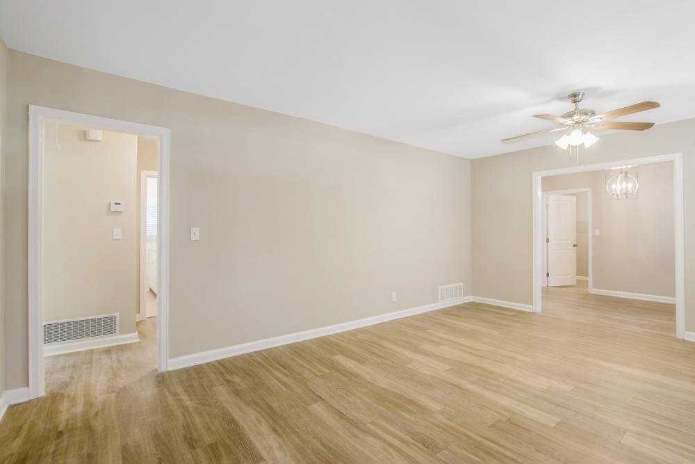 2966 Sylvan Rd - Photo 4 of 10
