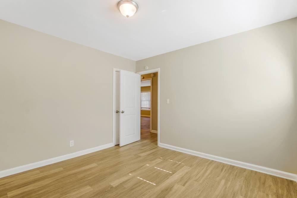 2966 Sylvan Rd - Photo 7 of 10