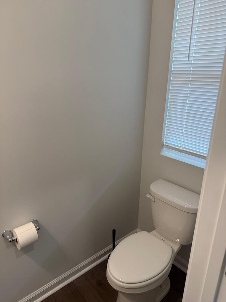 275 Peebles Dr - Photo 3 of 18