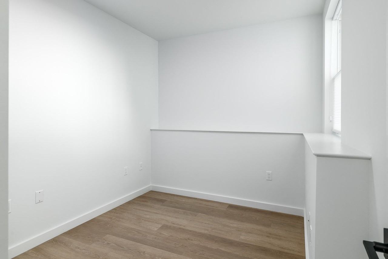 181 Bartlett - Photo 5 of 21