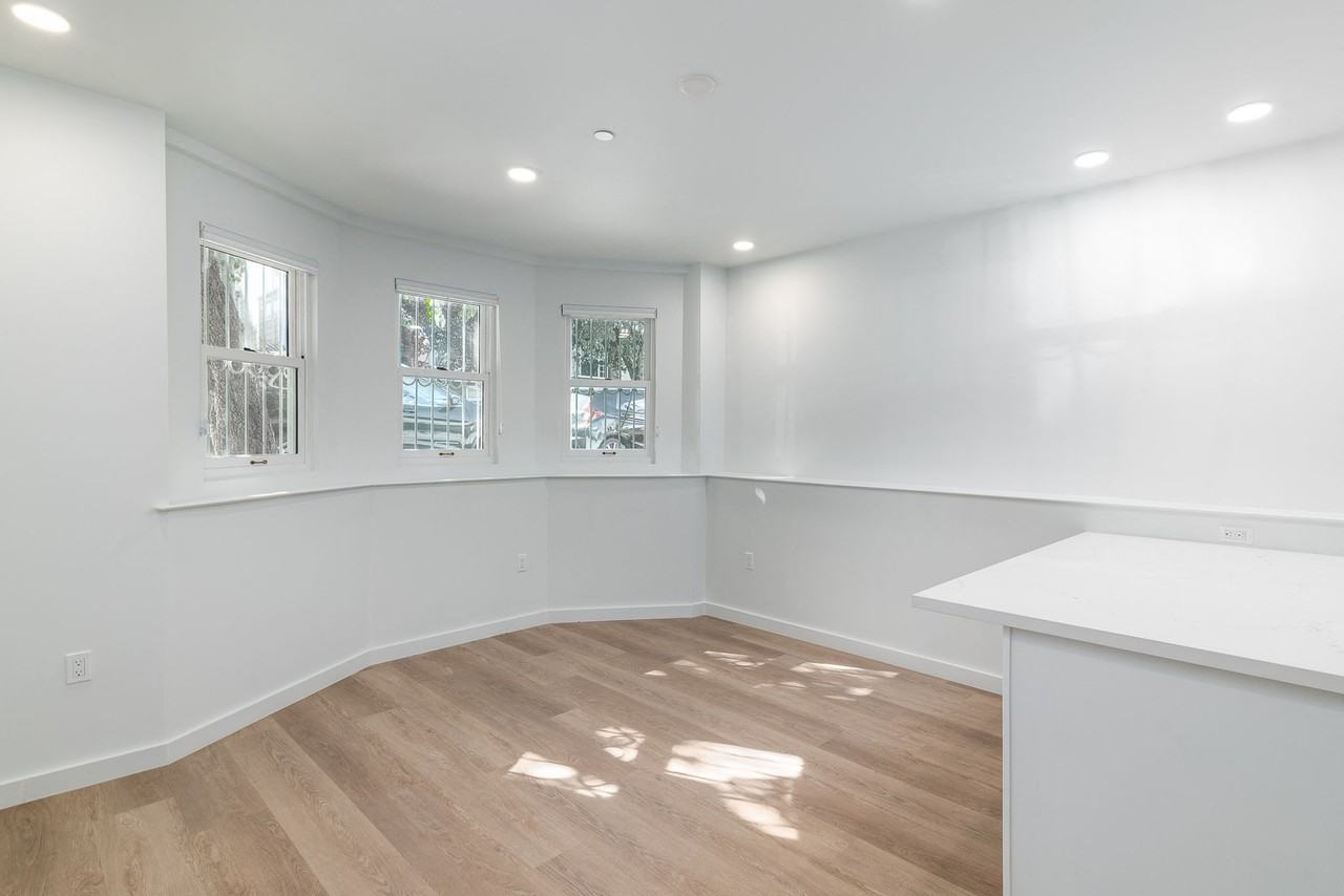 181 Bartlett - Photo 6 of 21