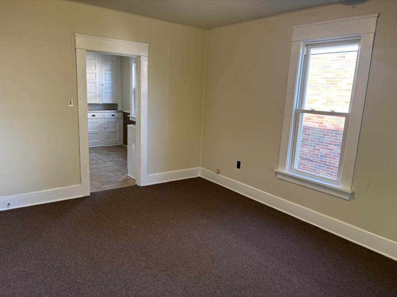 545 East 22nd Street #2nd floor - Photo 6 of 9