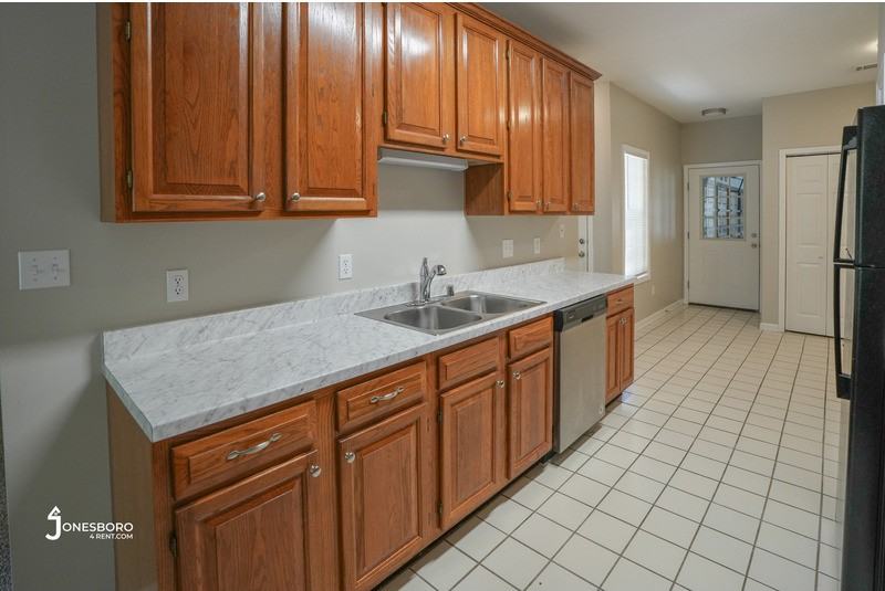 5111 Cayman Pl - Photo 6 of 22
