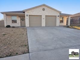 featured image of 300 Lowes Blvd #B