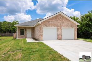 featured image of 921 Ashwood St #A