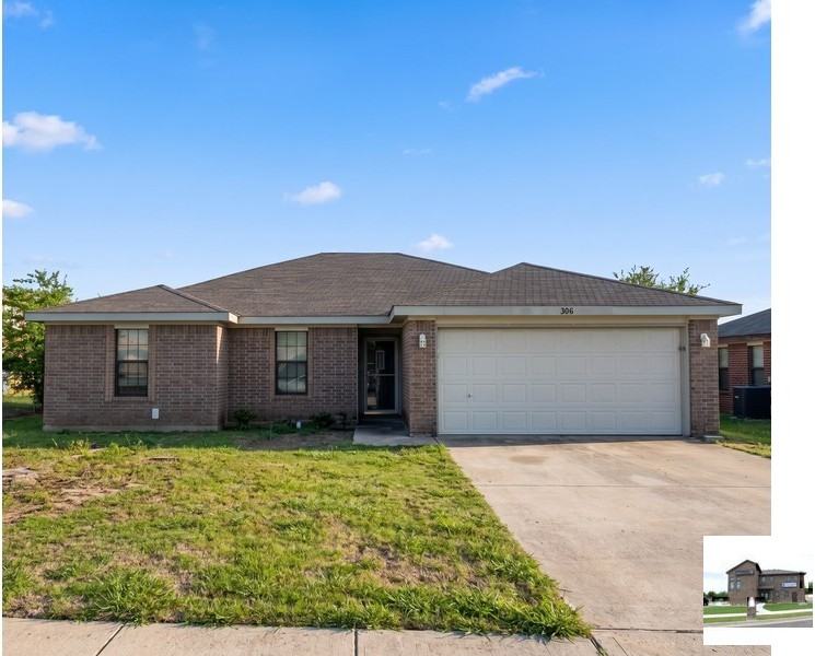 306 Sumac Trl