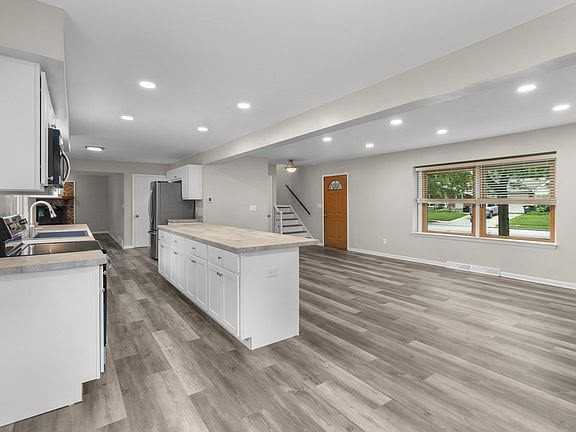 1416 Cottonwood Dr #NA - Photo 2 of 10