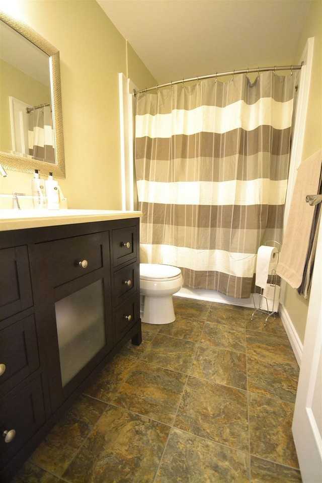 11118 72 Ave Nw - Photo 7 of 10