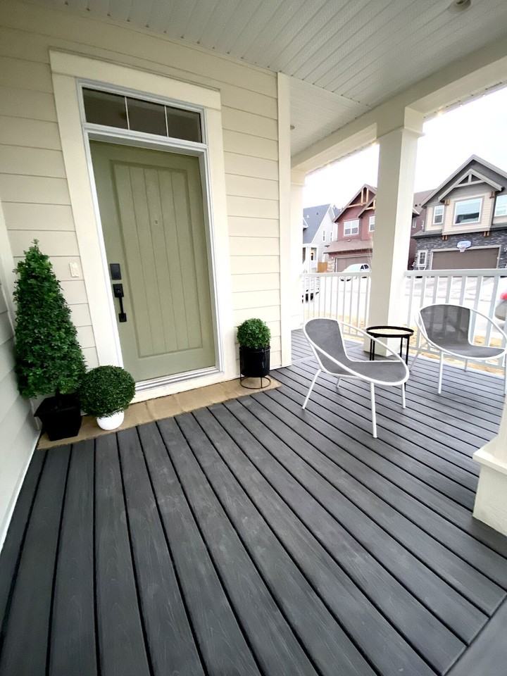 120 Riviera Cres - Photo 6 of 49