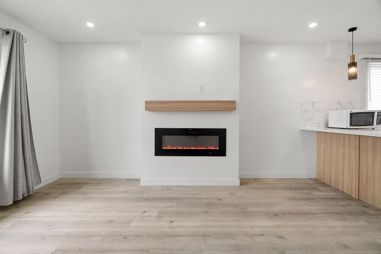 424 Penbrooke Cres Se - Photo 6 of 22