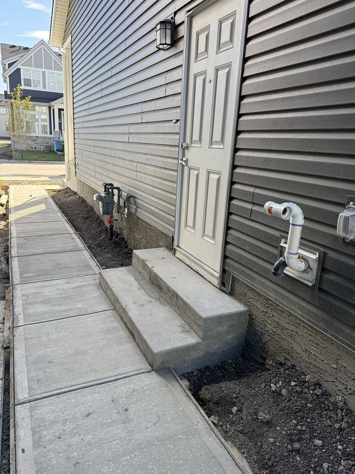 12 Amblefield Ave Nw - Photo 4 of 17