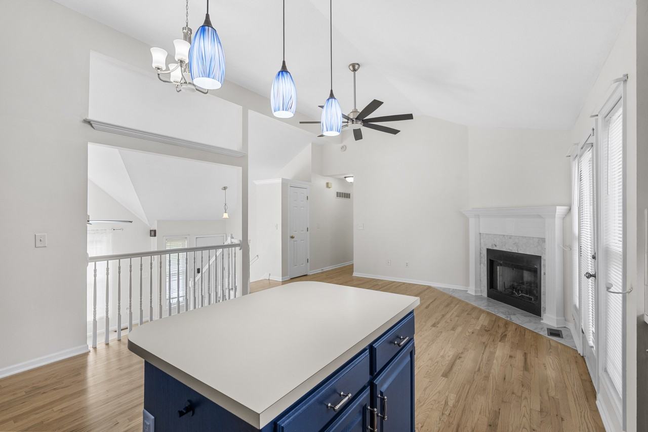 1220 Ne Applewood St #NA - Photo 7 of 38