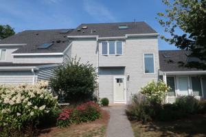 featured image of 17 Stage Neck Rd #3