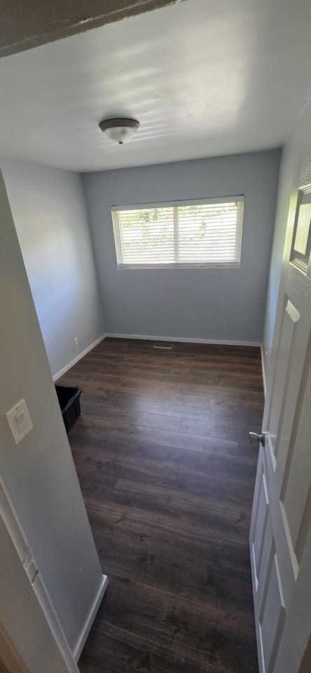 Norcrest Court - Photo 3 of 10