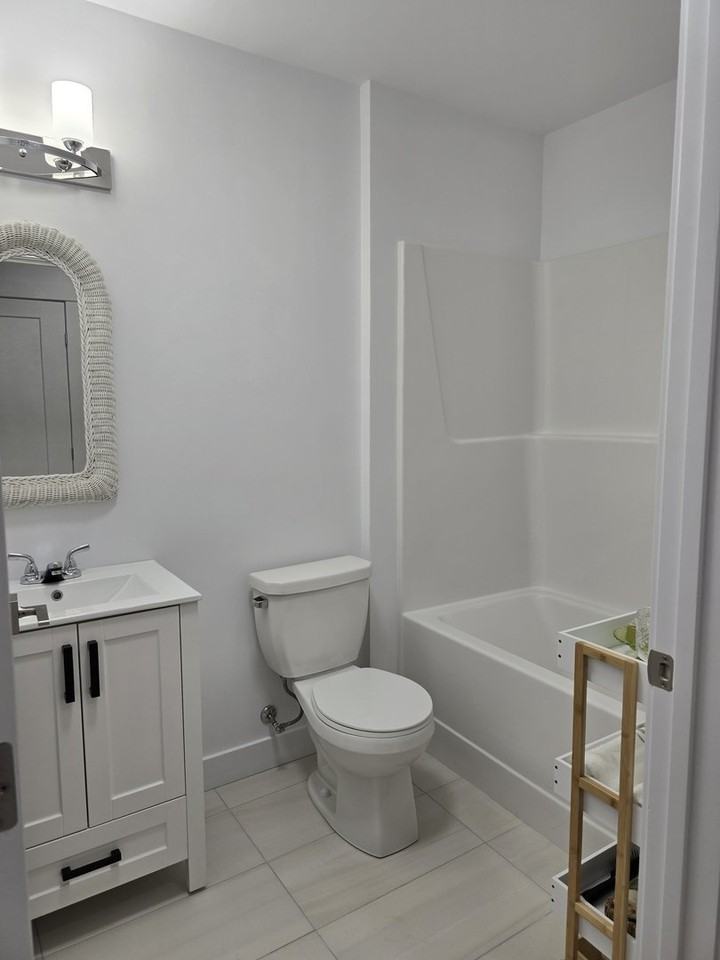 35 Berm St - Photo 4 of 5