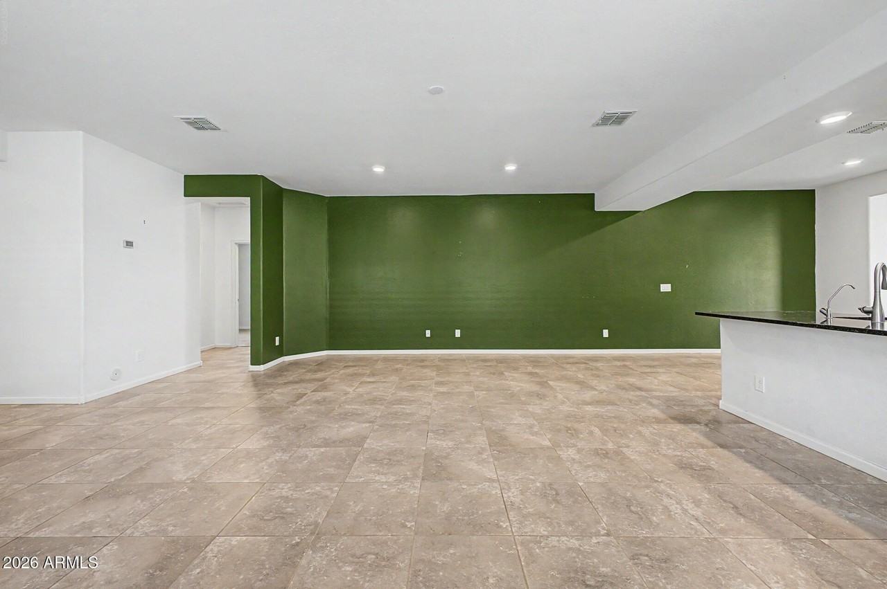 3514 E Cowboy Cove Trl - Photo 6 of 32