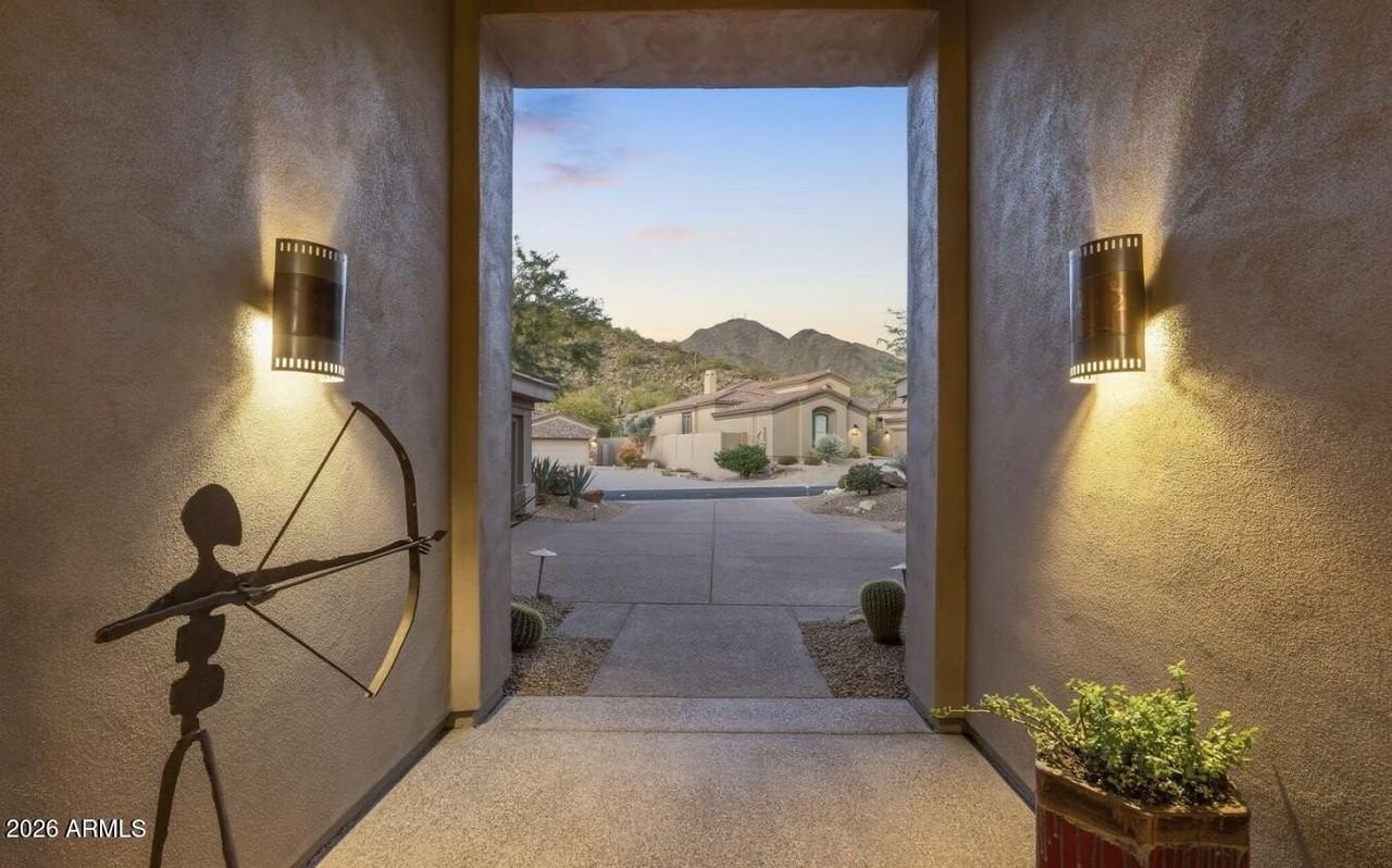 11543 E Caribbean Ln - Photo 4 of 50