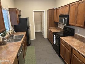 8009 W Beck Ln - Photo 1 of 1