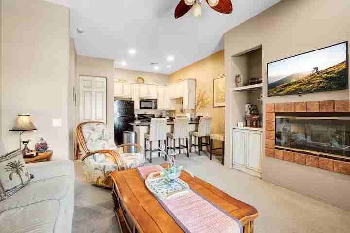 50700 Santa Rosa Plz #5 - Photo 4 of 11