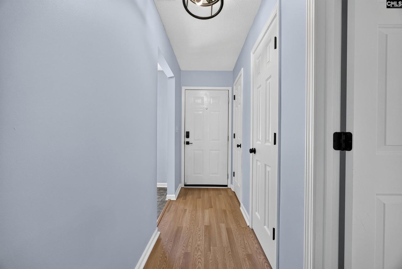 116 Waverly Point Dr - Photo 5 of 27