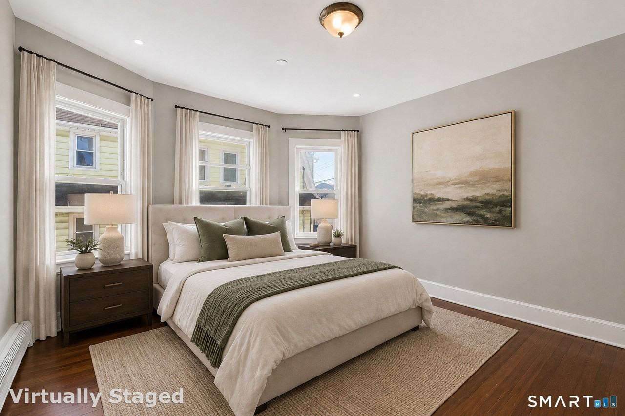 380 Gurdon St - Photo 4 of 9