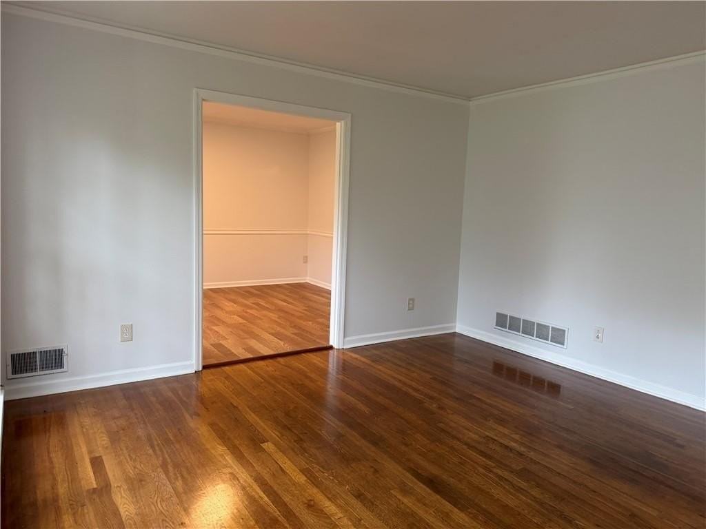 4254 Burleigh Dr - Photo 2 of 18