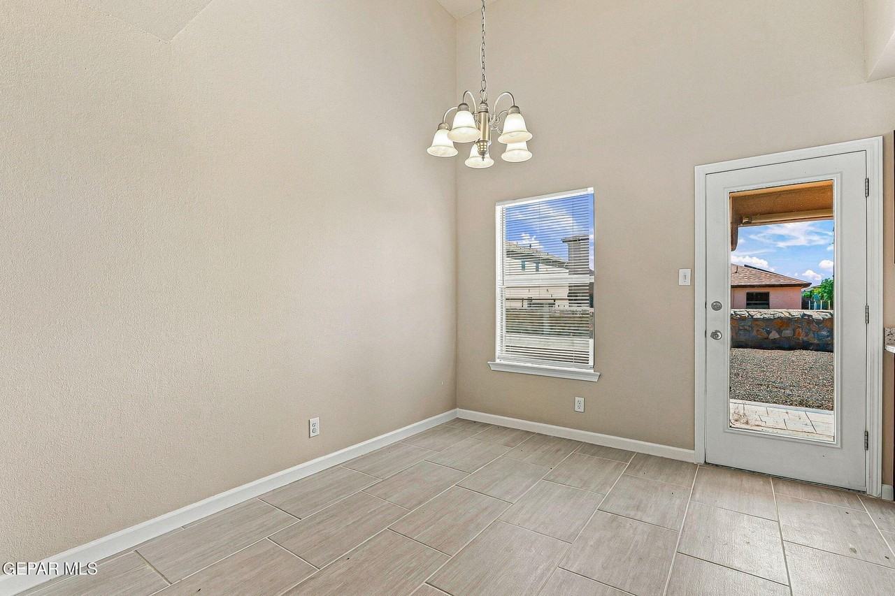 11616 Mocha Dune Dr - Photo 7 of 26