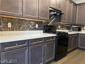 1546 Bryce Canyon St - Photo 3 of 23