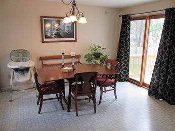 25 Reservoir Rd - Photo 3 of 17