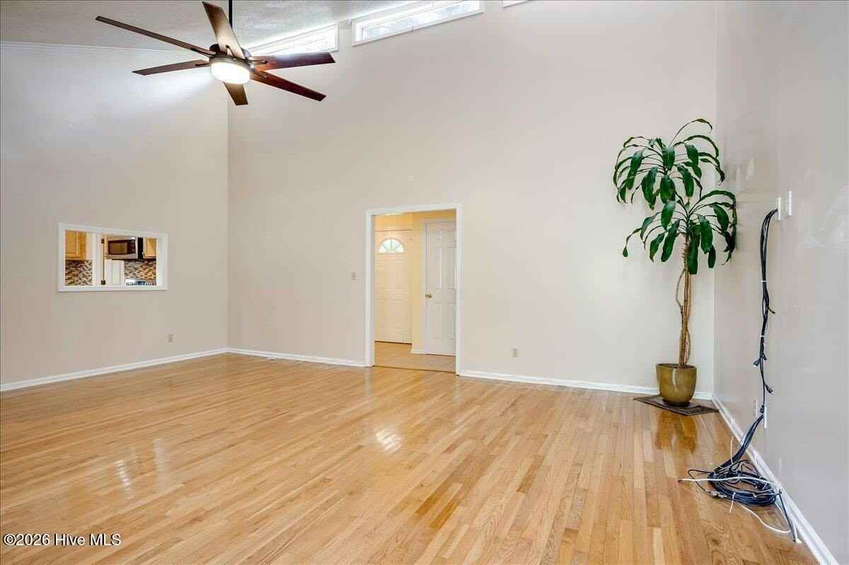 6 Foxhil Dr - Photo 4 of 27
