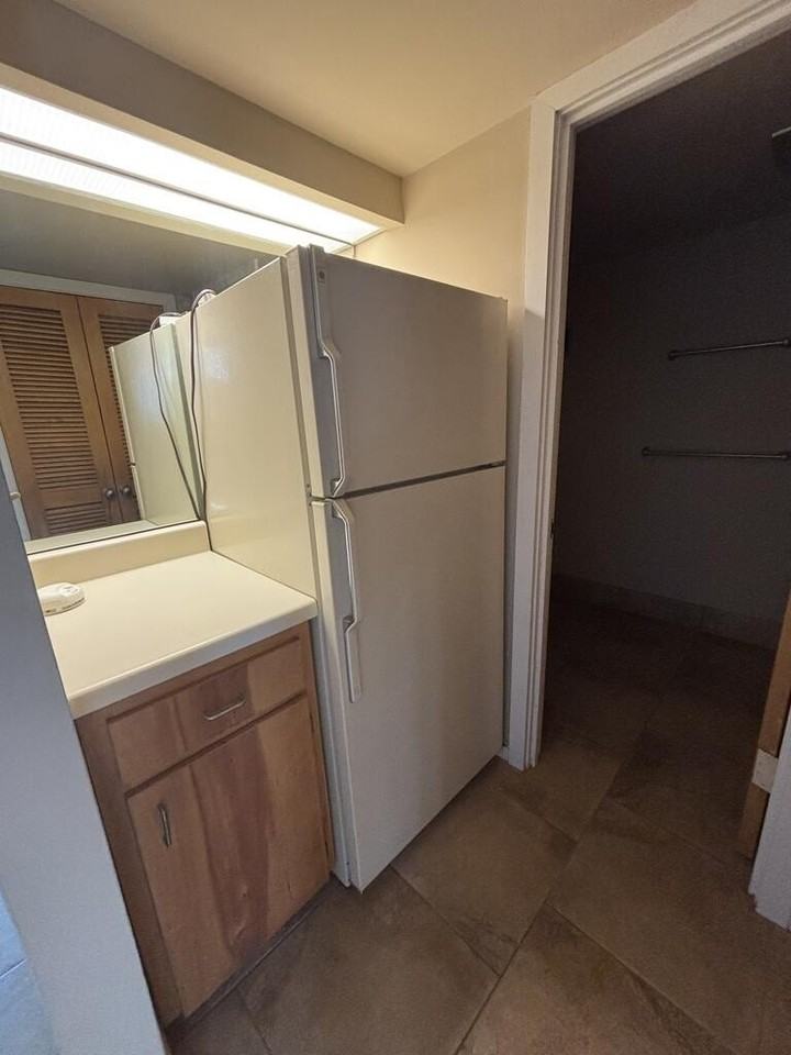 1012 Guadalupe St - Photo 5 of 20