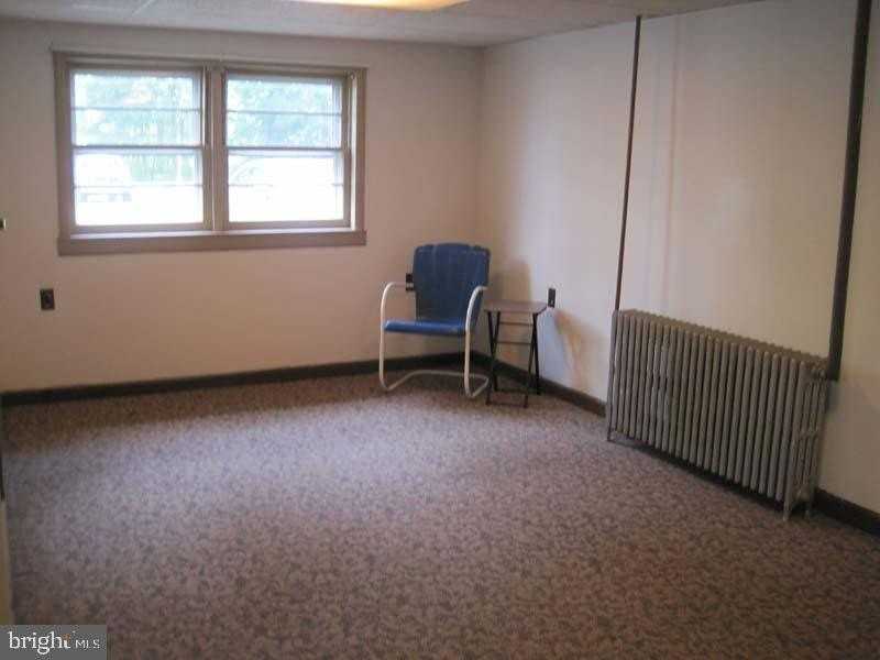 2215 Bustard Rd - Photo 4 of 7