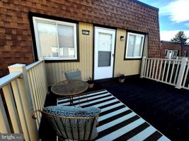 featured image of 3815 Monte Vista Pl