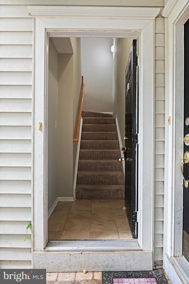 13122 Marcey Creek Rd - Photo 3 of 39