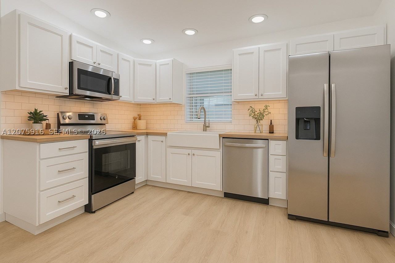 11637 Sw 117th Ct - Photo 3 of 14