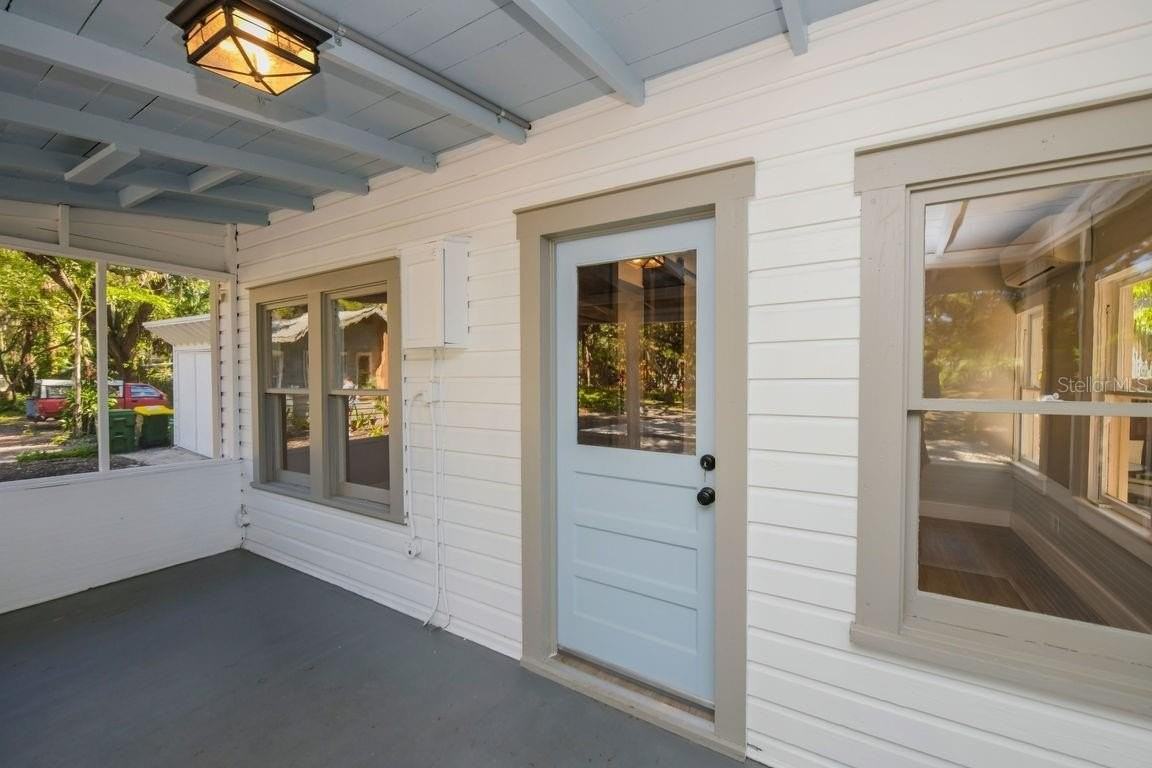 1230 35th St - Photo 6 of 41