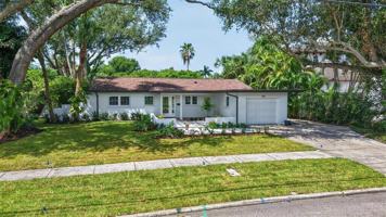 featured image of 800 Cordova Blvd Ne