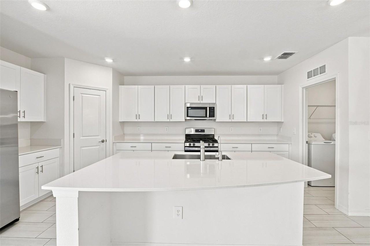 35418 Ackley Trce - Photo 7 of 50