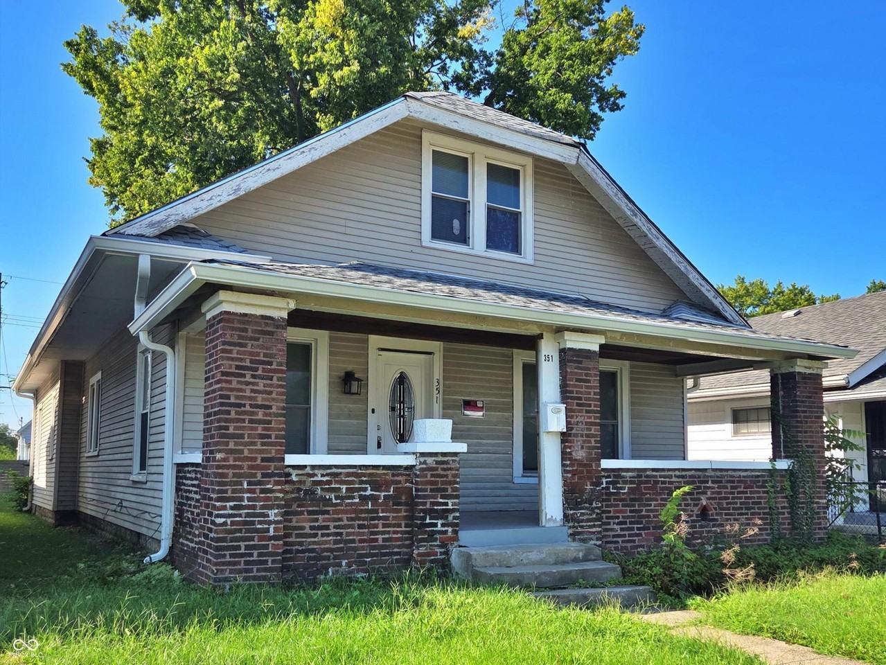351 Congress Ave - Photo 2 of 25