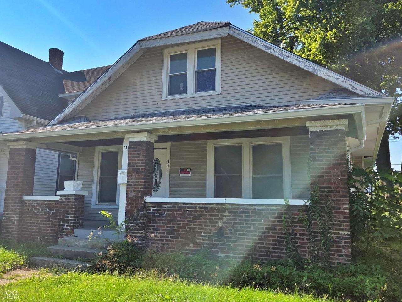 351 Congress Ave - Photo 3 of 25