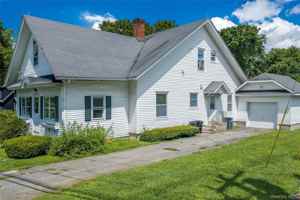 featured image of 140 E Main St #2