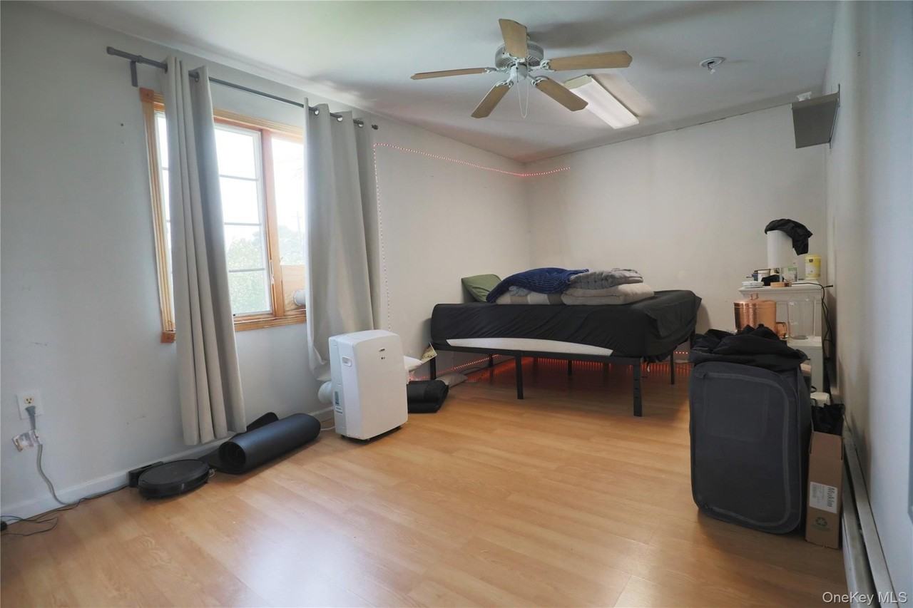 19 Balin Ave - Photo 6 of 12