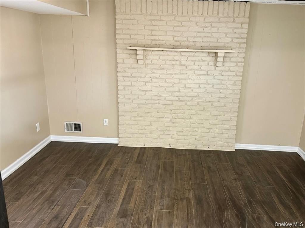 109 Harrisburg St - Photo 2 of 5