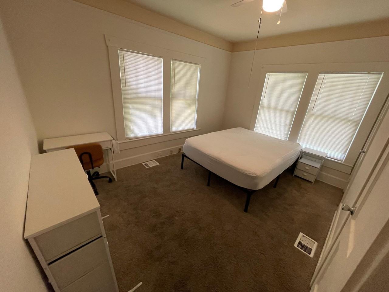 5th Way - Photo 7 of 12