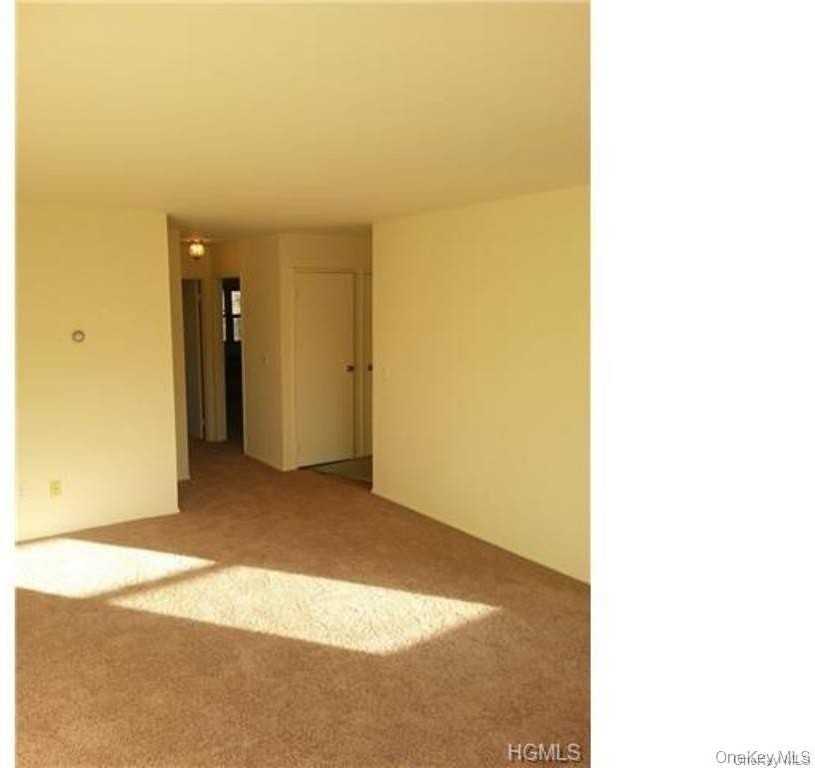 796 Brookridge Dr #55 - Photo 2 of 7