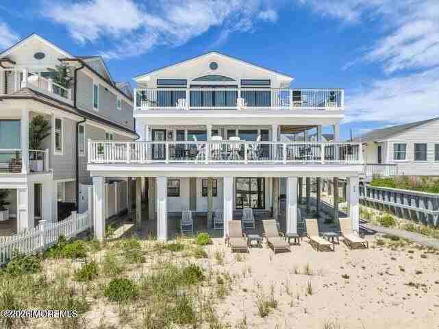 2102 Ocean Front #LOWER