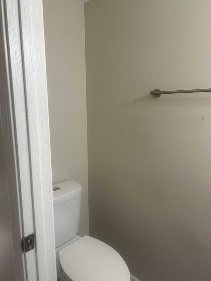 2464 Devonshire Ct - Photo 6 of 16