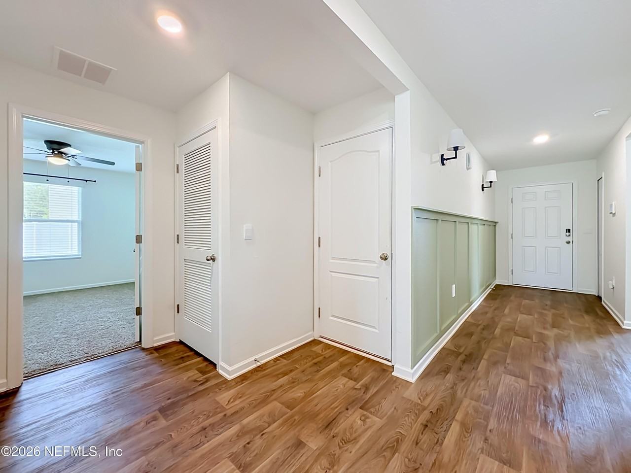 2239 Wagon Ln - Photo 5 of 39
