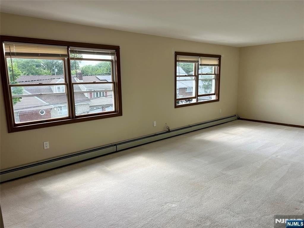 364 Chestnut Ave #2 - Photo 3 of 19